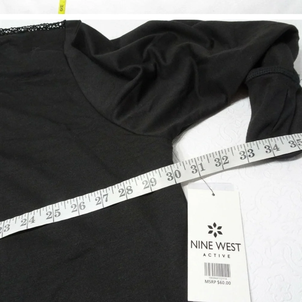 Nine West ladies Active top with mesh back half - Picture 4 of 6